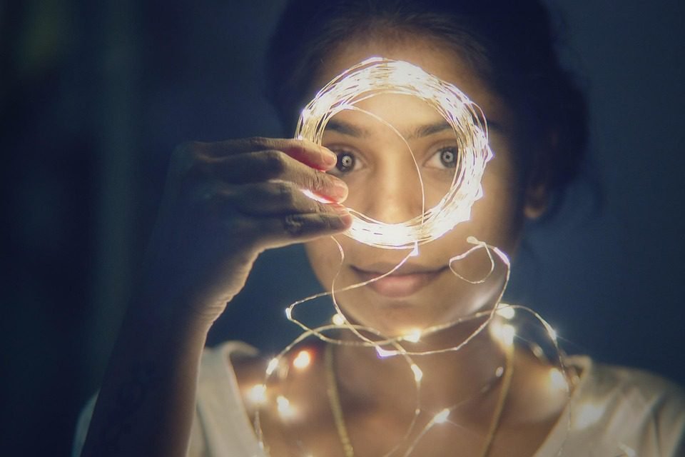 Creating Lasting Memories: The Art of Personalized Home Decor