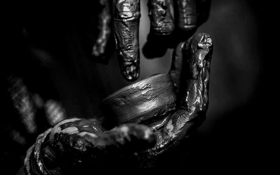 Top Corporate Gifting Trends for 2025: Elevate Your Employee Recognition Game